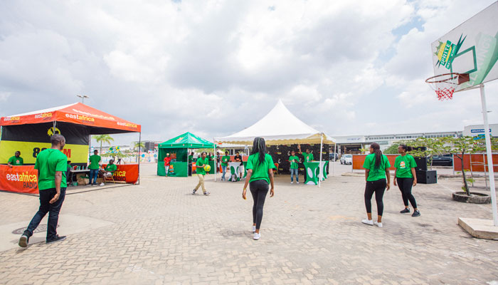 Burudani ya kikapu inaendelea hapa katika viwanja vya Mlimani City, huku zoezi la usajili wa timu likiendelea. Kumbuka hii ni Noma Kweli ya Sprite Bball Kings 2019, bado hujachelewa.